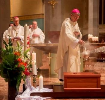 ArchbishopClune-Sep2013-4