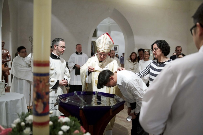 EasterVigil2Apr19